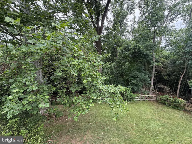 220 Balligomingo Rd — Photo 24