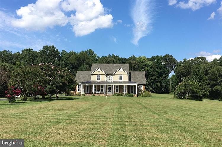 1st image of 2 Hartwood Meadows Dr