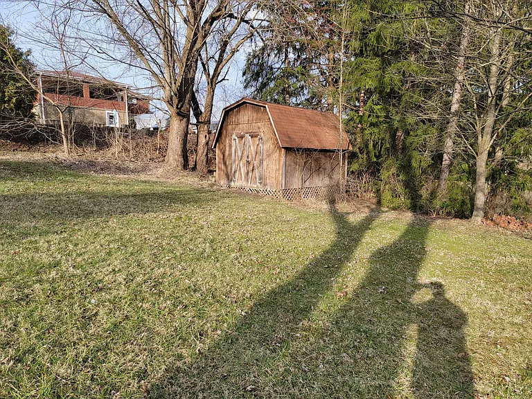 10761 Old Trail Rd — Photo 30