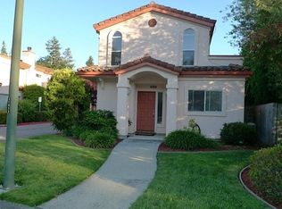 690 Rock Ct, Mountain View, CA 94043