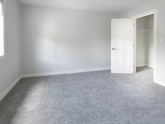 4th image of 121st Ave NE #10514