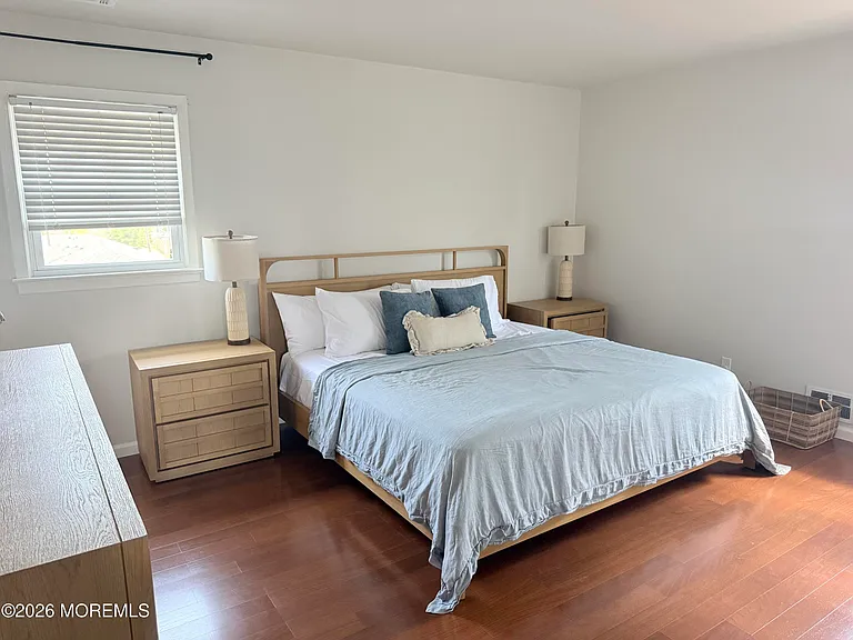 116 Cornell Ave — Photo 10
