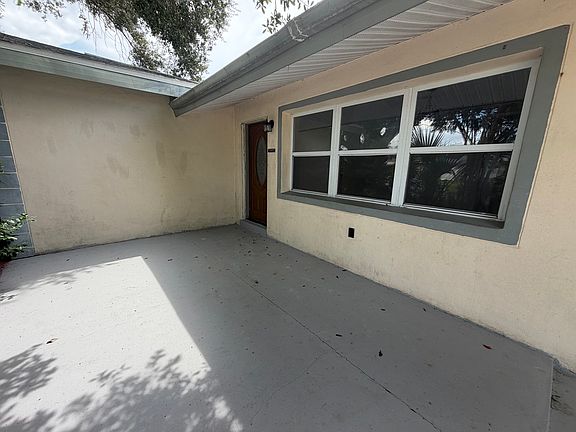 2nd image of 8418 75th Pl