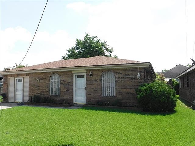 1st image of 1061 Carmadelle St