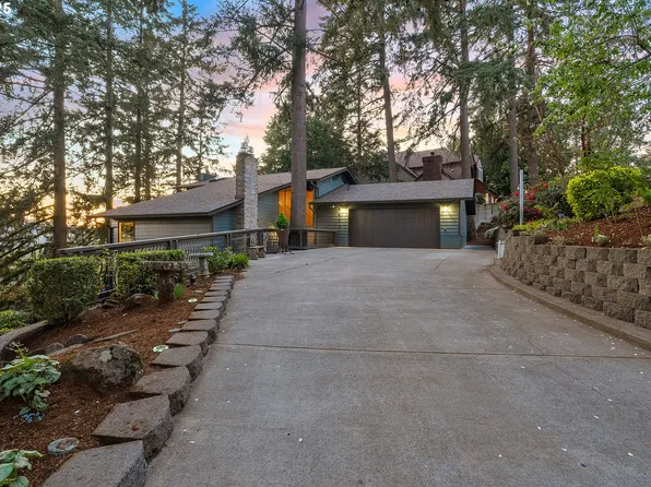 2412 Tipperary Ct, West Linn, OR 97068