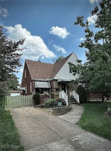 6289 Manchester Rd, Parma, OH, 44129