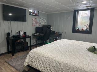 1810 Seminole Rd #W, Muskegon, MI 49441