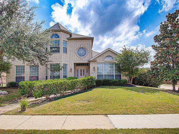 2nd image of 2464 Brycewood Ln