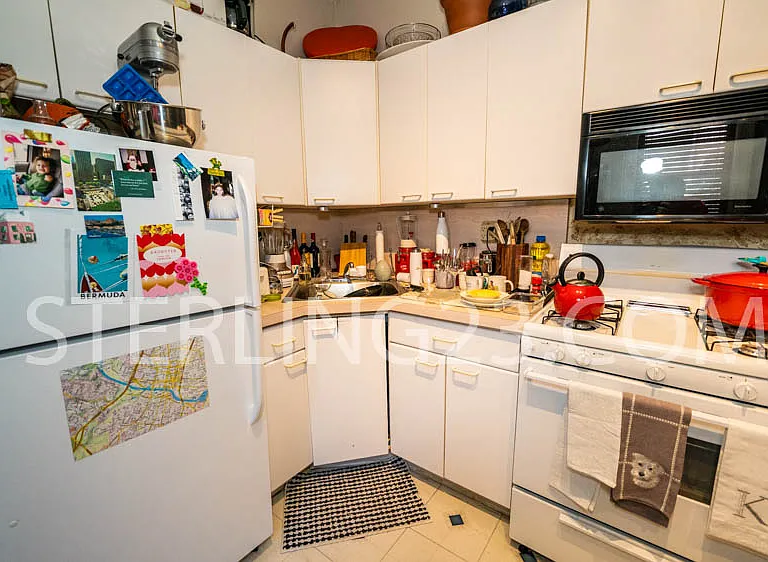 2714 23rd Ave #2R — Photo 4