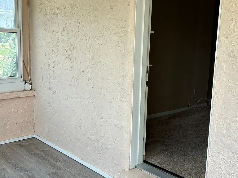 276 Summit Ave — Photo 5