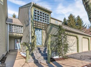 2009 Meadow Gln, Wyomissing, PA 19610