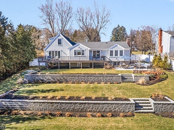 5th image of 4 Franklin Rd