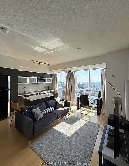 386 Yonge St #4611 — Photo 25