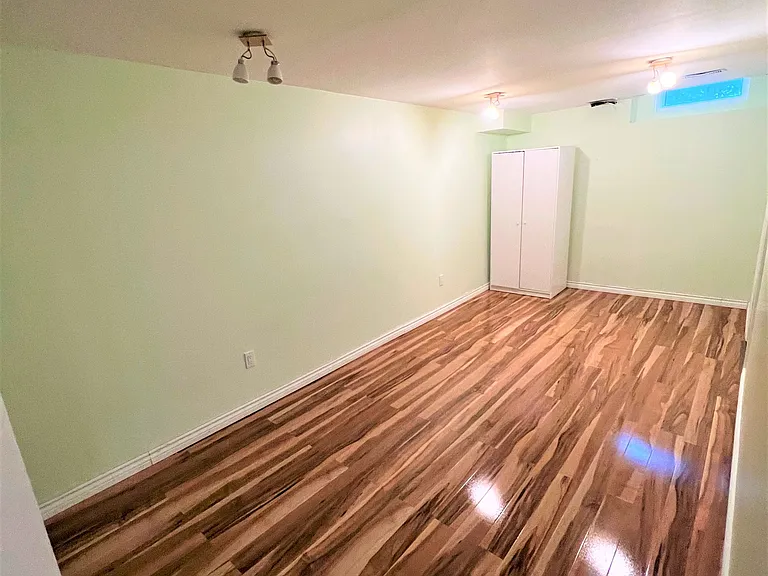 1484 Torrington Dr #75 — Photo 7