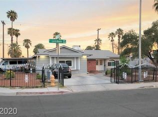 858 Laramore Dr, Las Vegas, NV 89119