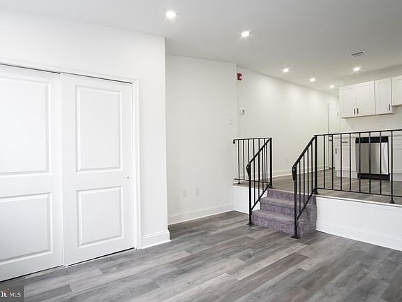 5th image of 2541 S Clarion St #2