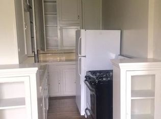 10706 1/4 Ohio Ave, Los Angeles, CA 90024