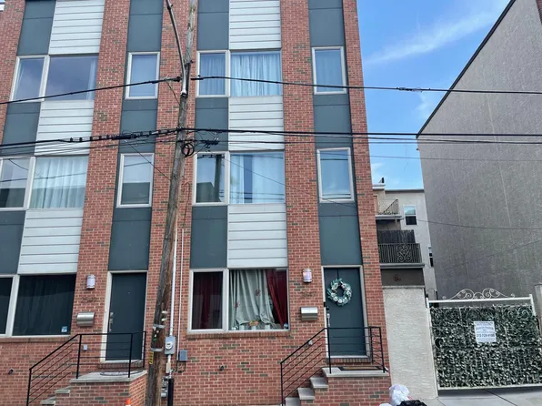 2547 Tilton St, Philadelphia, PA 19125