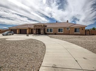 13829 El Centro Rd, Oak Hills, CA 92344