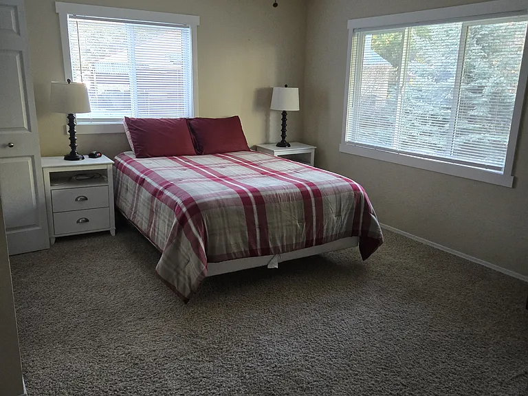 2783 E Lookout Dr — Photo 8