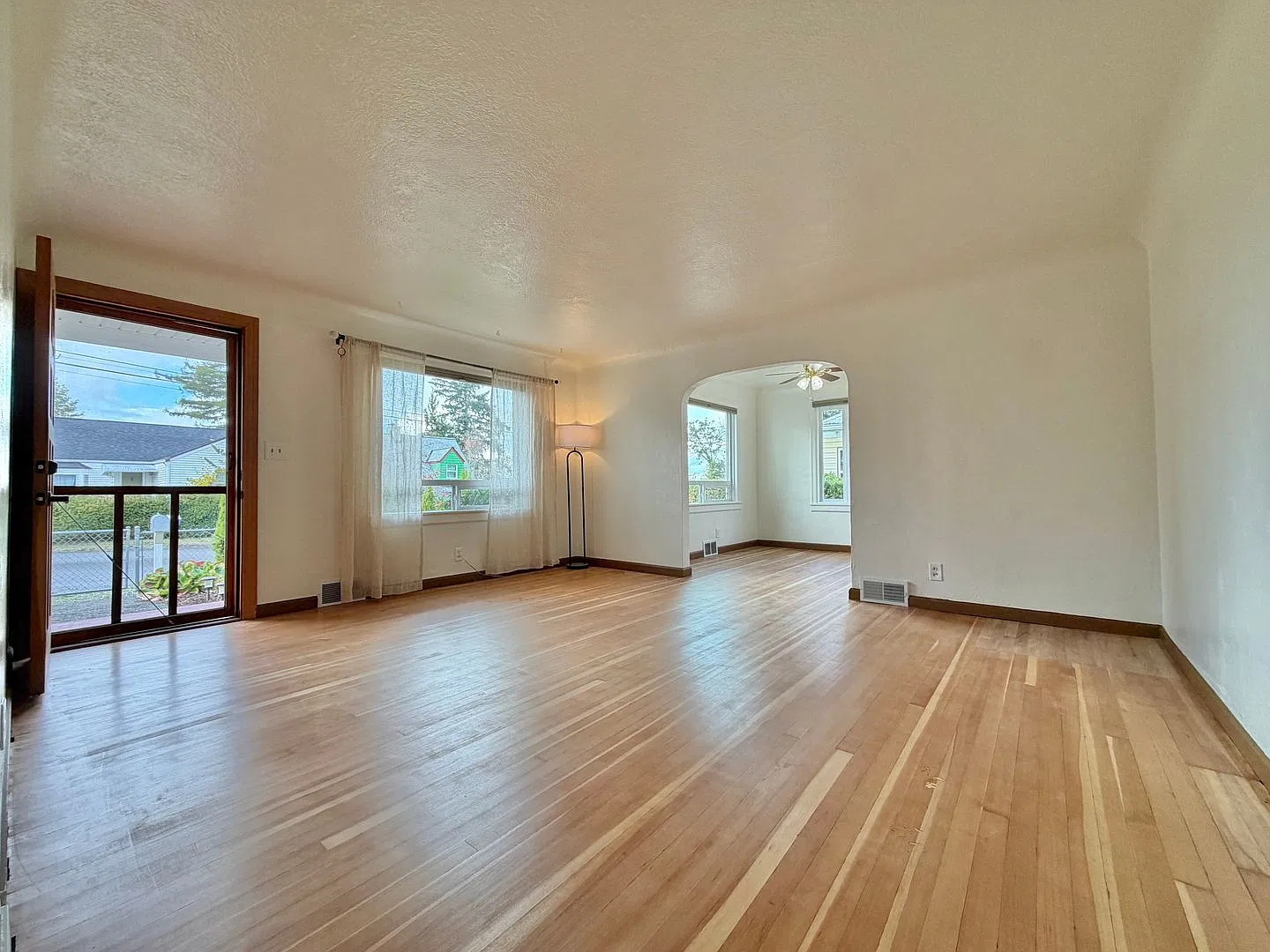 Newly Updated View Home Close to Everything — Photo 4
