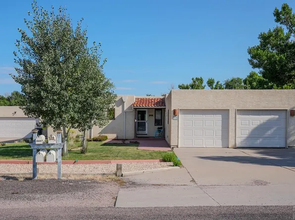 375 S Pin High Dr, Pueblo West, CO 81007