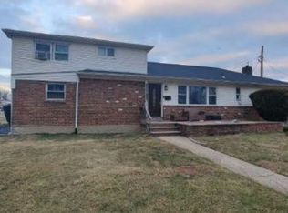 136 Greenway Blvd, Elmont, NY 11003