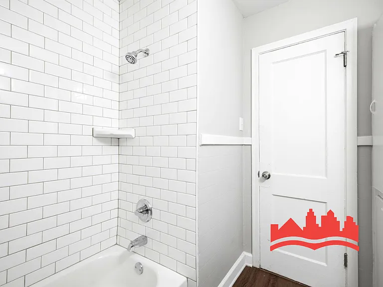 3827 Vanuys Rd — Photo 22