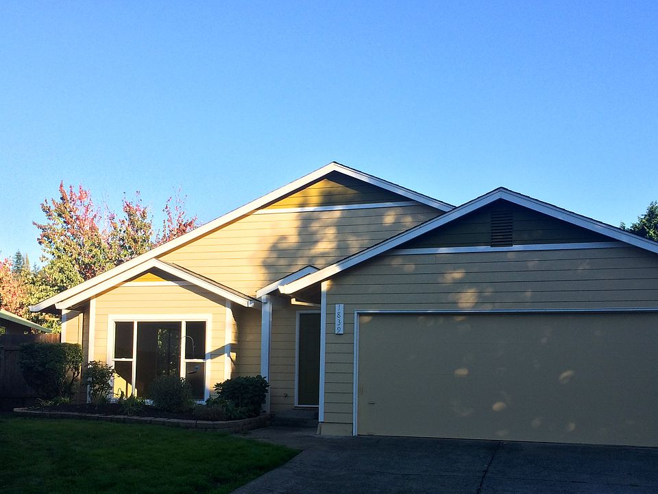 1st image of 1839 NE 152nd St