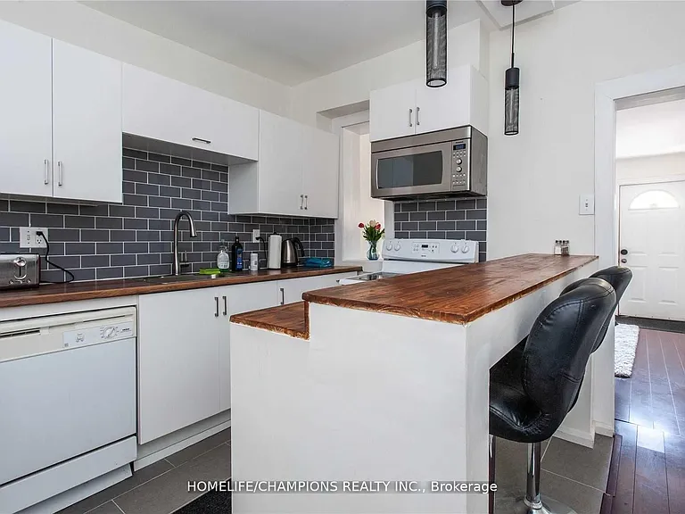 106 Lamb Ave — Photo 6