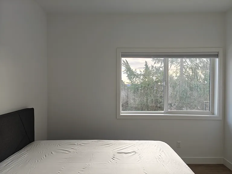 Another view of second bedroom.