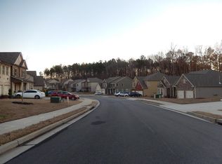 227 Mossycup Dr, Fairburn, GA 30213