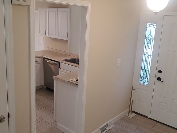 2nd image of 7771 Farmgate Dr