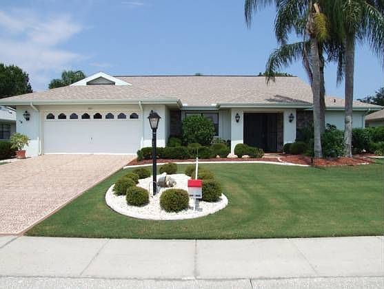 1st image of 1907 E View Dr