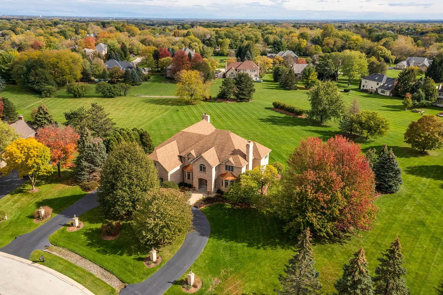 28 Wedgewood Dr photo 1