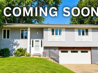 418 Vermont St, Bethalto, IL 62010