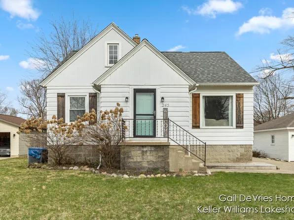 245 N Jefferson St, Zeeland, MI 49464