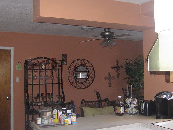 Spacious Dining
