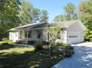 1871 Center Grove Rd, Rock Spring, GA 30739