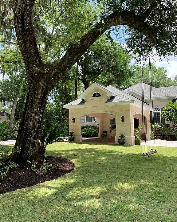 104 Jackson Ct.