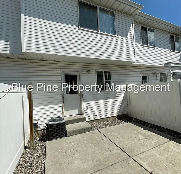 217 Georgetown Dr #1 — Photo 14