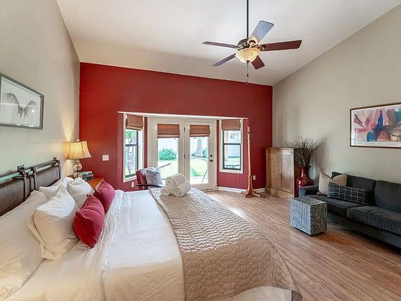 4th image of 1258 N Blue Marlin Dr