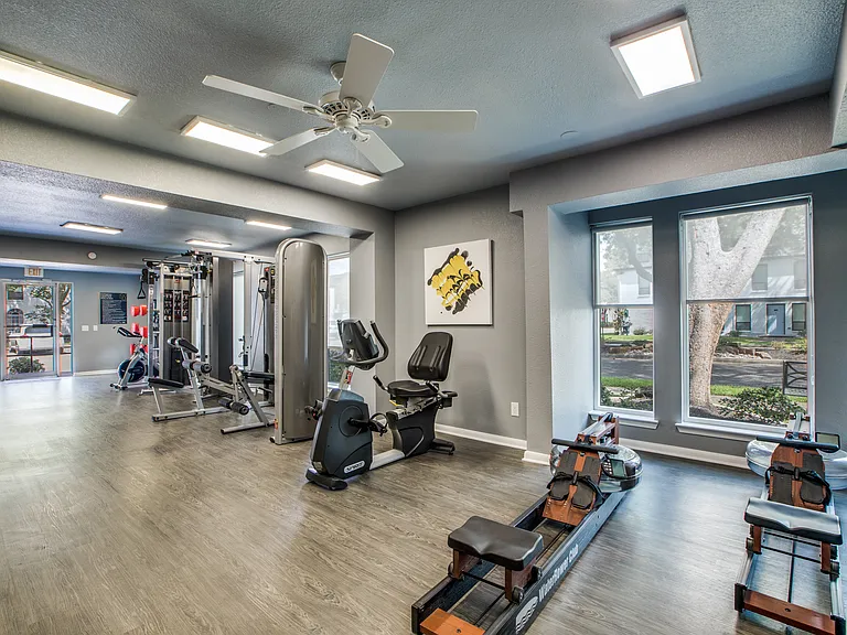Weston Medical Center Apartments — Photo 11