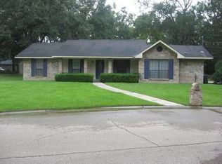 111 Garrett Dr, Hammond, LA 70403