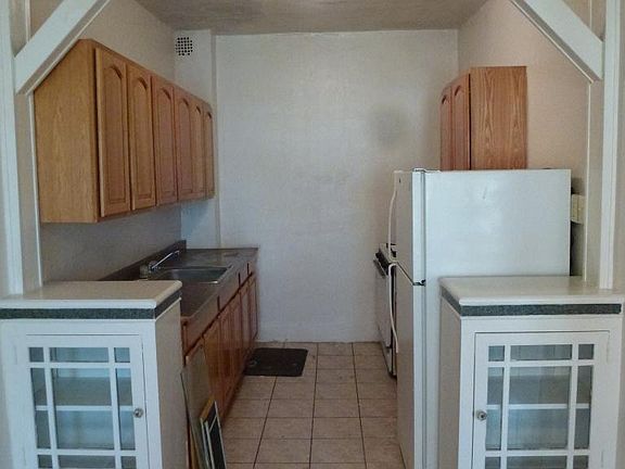 3rd image of 12203 Clifton Blvd APT 41