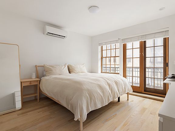 4th image of 720 Nostrand Ave #3F