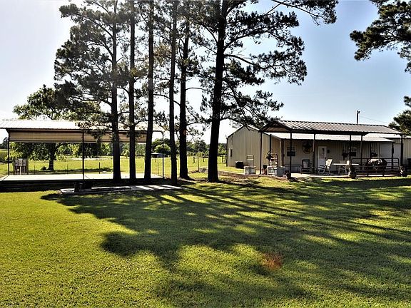 2nd image of 6086 County Road 207a