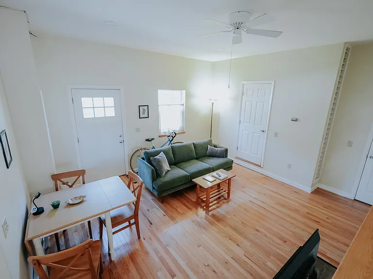 114 Field St #3 — Photo 16