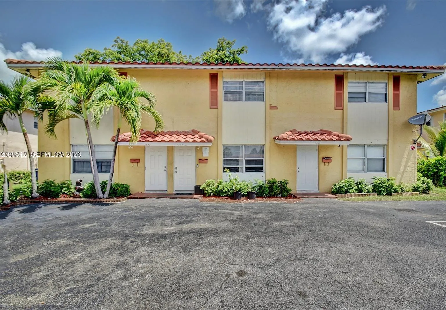 Coral Springs Sub No 1 — Photo 1