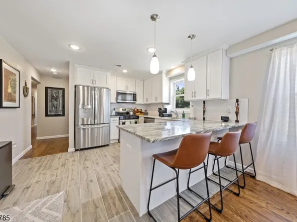 34 Garibaldi Ave, Newark City, NJ 07114